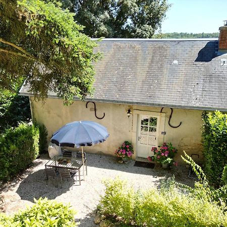 Charming Cottage In Chateau Les Roches Gardens Mont-Saint-Jean  Esterno foto