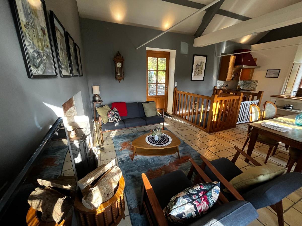 Charming Cottage In Chateau Les Roches Gardens Mont-Saint-Jean  Esterno foto