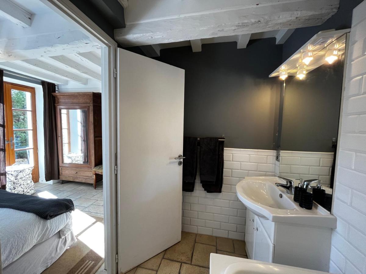 Charming Cottage In Chateau Les Roches Gardens Mont-Saint-Jean  Esterno foto