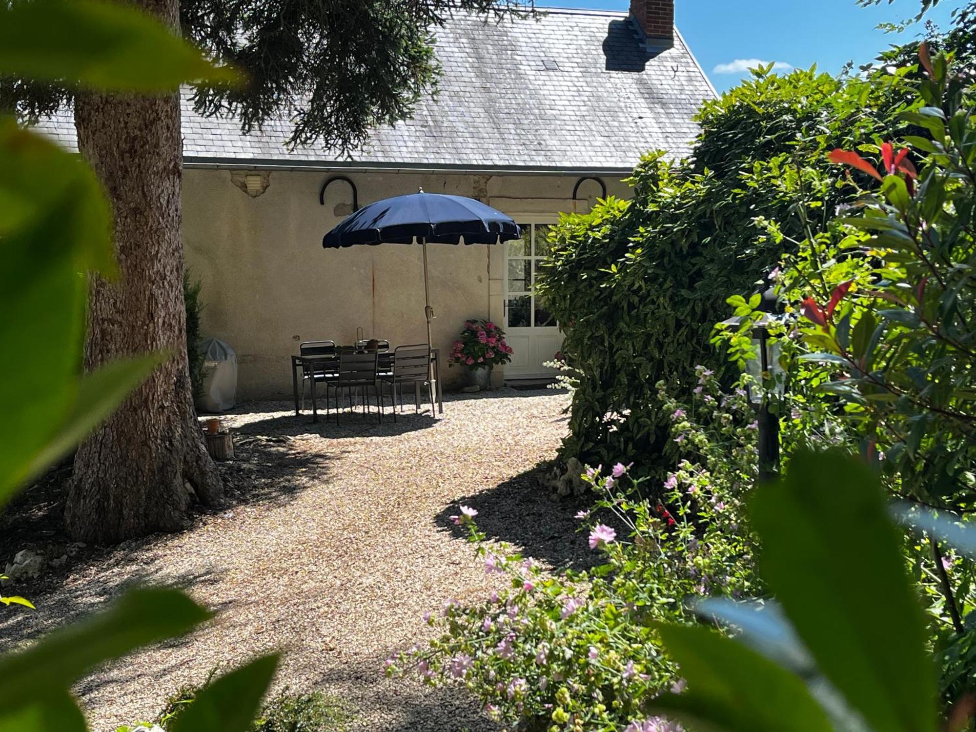 Charming Cottage In Chateau Les Roches Gardens Mont-Saint-Jean  Esterno foto